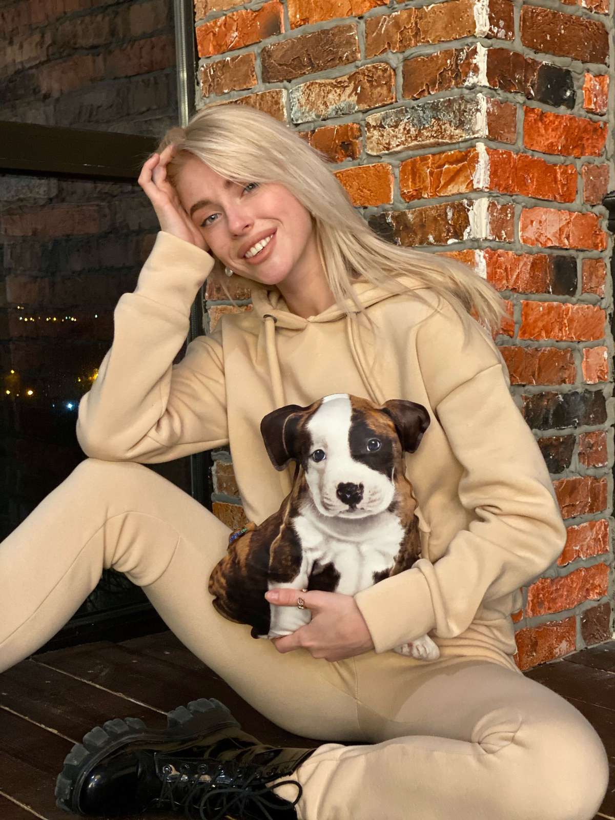 Реалістична іграшка-подушка Цуценя американського стаффордширського тер'єру - фото 4