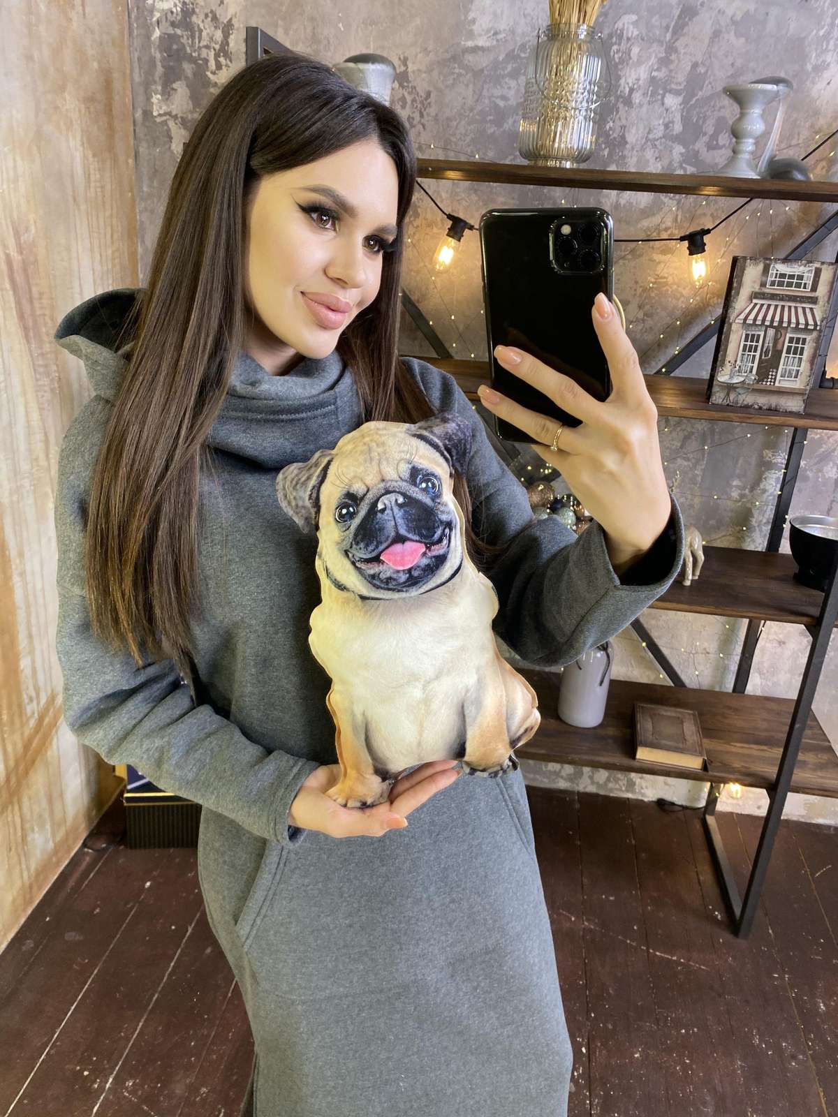 Реалістична іграшка-подушка Мопс - фото 6