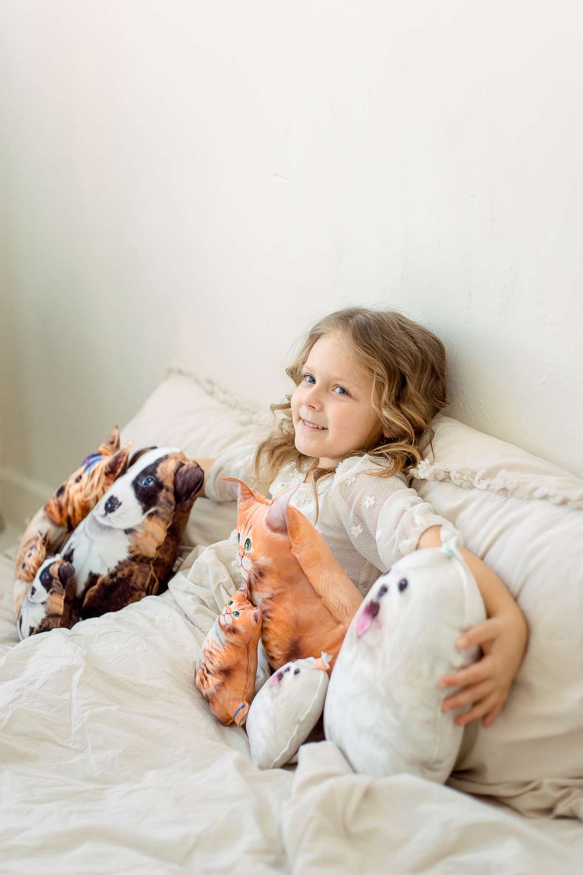 Реалістична іграшка-подушка Мейн-кун - фото 3